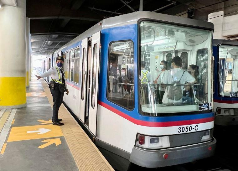 MRT3 to hike fares in 2024 Philippine Daily Post