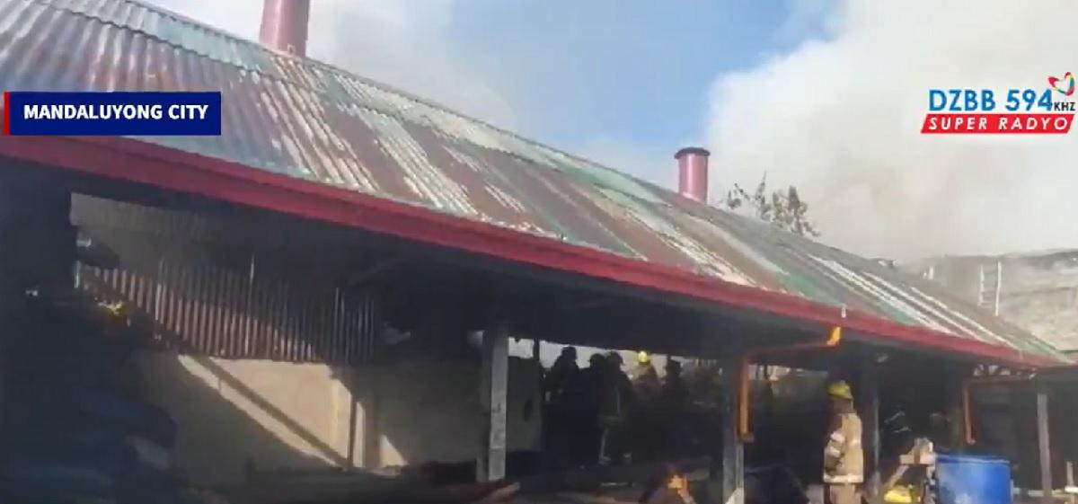 1 dead, 6 injured after fire hits residential-commercial area in ...