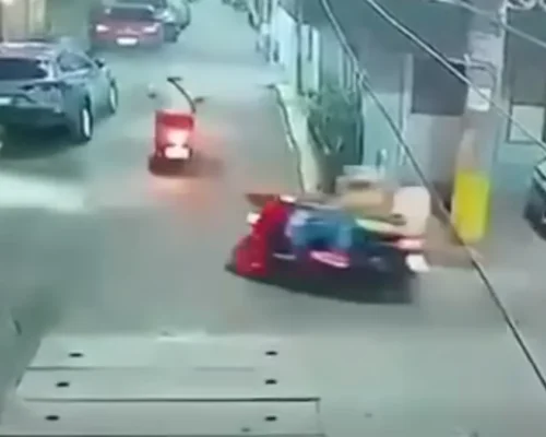 Manila Bulletin – Security escort of Mayor Isko killed in riding-in-tandem shooting in Tondo