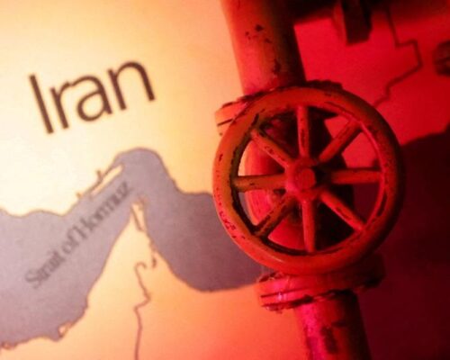 First non-Iranian tanker transits Strait of Hormuz since ceasefire