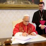 UN rights chief hails Pope’s ‘timely’ AI appeal