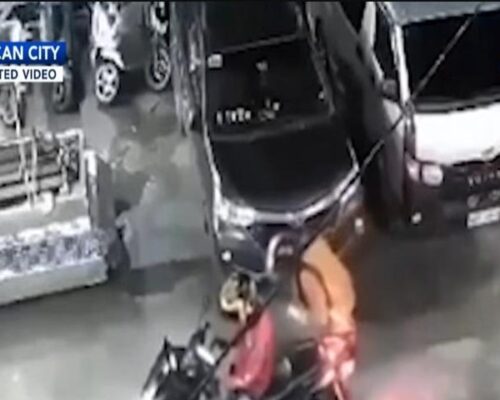 Motorcycle rider robbed, stabbed with ice pick by passenger in Caloocan City