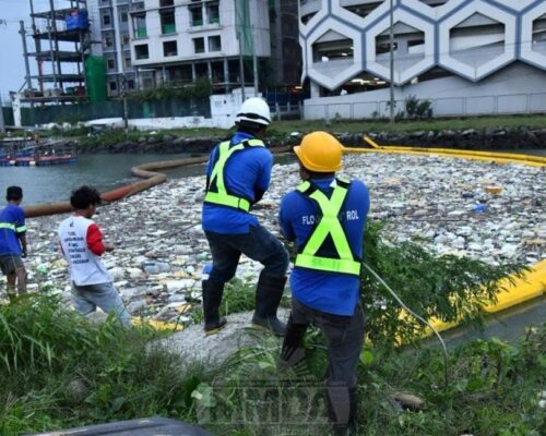 MMDA 3-day Baclaran cleanup hauls 3 weeks’ worth of trash amid Habagat