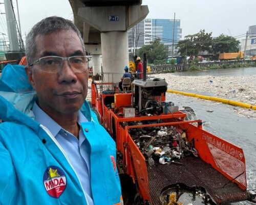 MMDA GM Torre pays P14K after private SUV caught on EDSA Busway